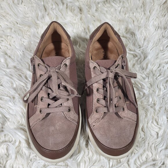 Vionic Women's Suede Flats in Mauve Size 8 - Picture 2 of 9